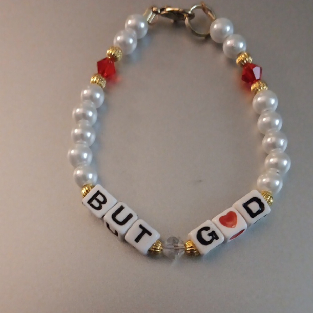 Elegant Pearl Bracelet with Red and Gold Accents
